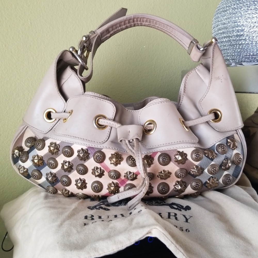 BURBERRY NOVA CHECK WARRIOR HOBO BAG